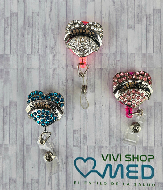 Yoyo Portagafete Retractil Corazon Enfermera